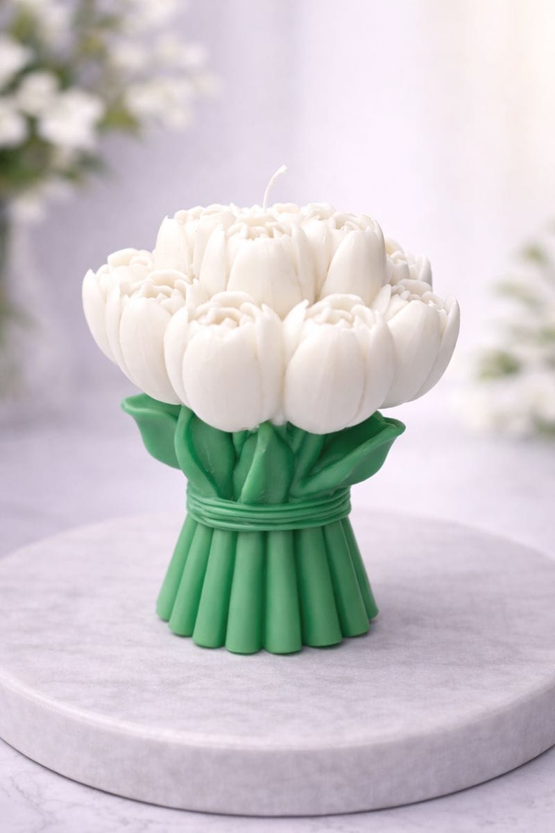 Tulip Flower Shaped Decorative Candle, Realistic Floral Wax Bouquet for Gifting and Room Decor